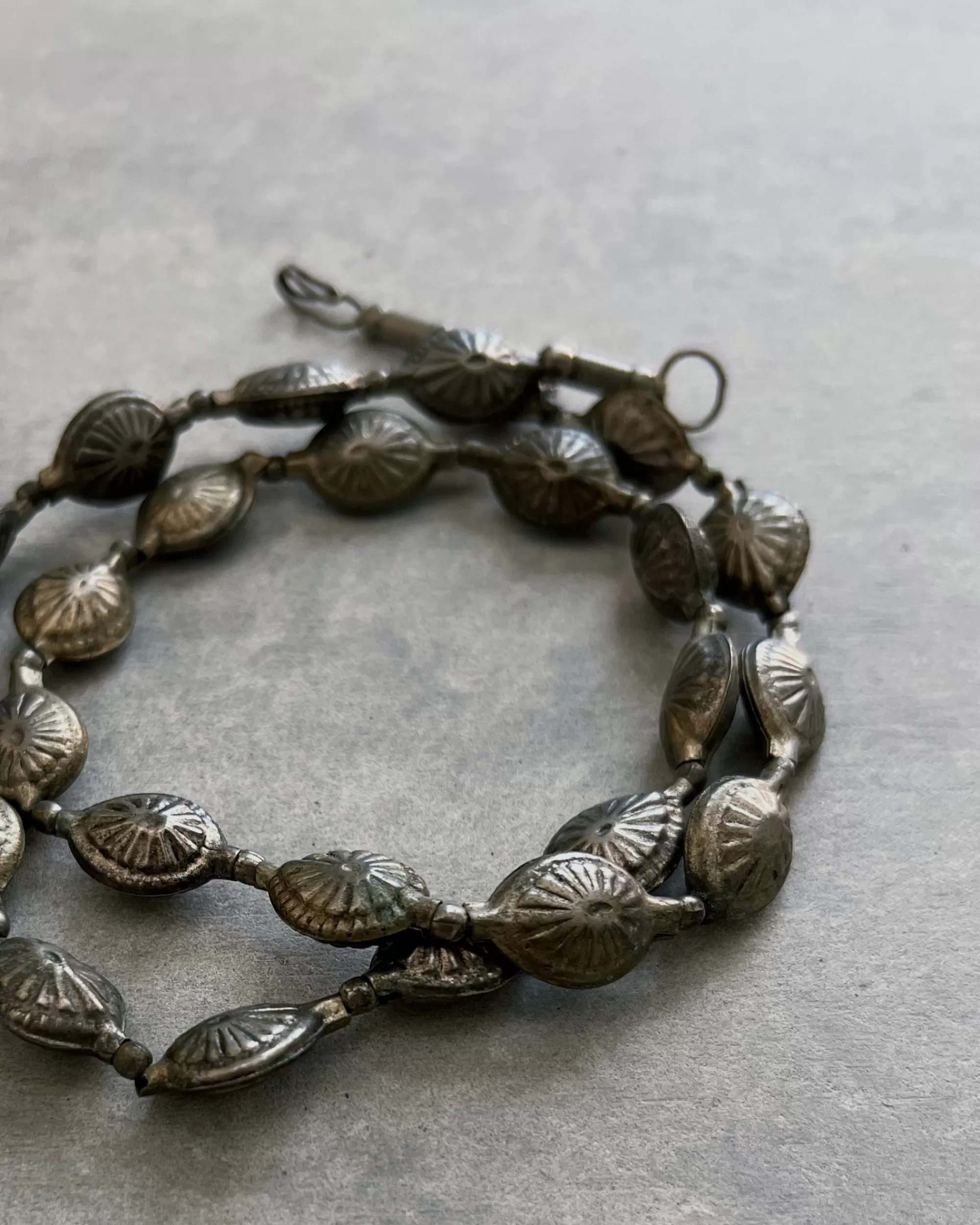 Best modern marcel : Vintage Indian Beaded Necklace