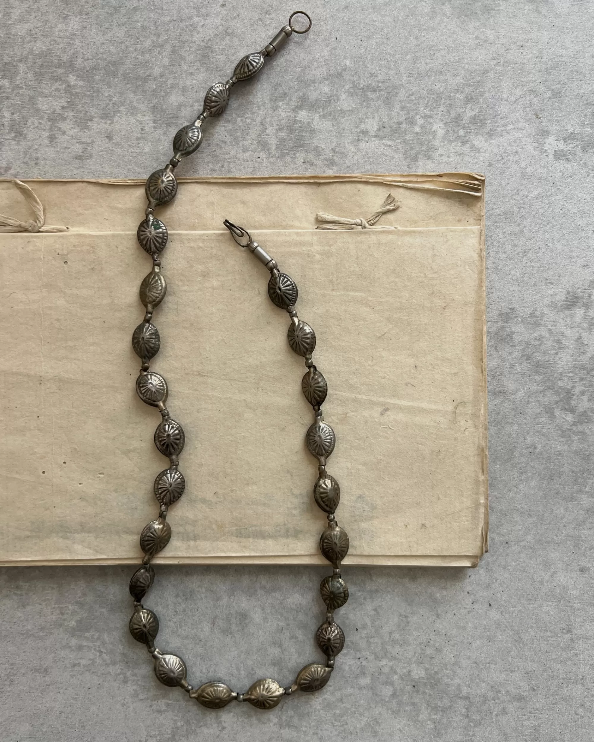 Best modern marcel : Vintage Indian Beaded Necklace