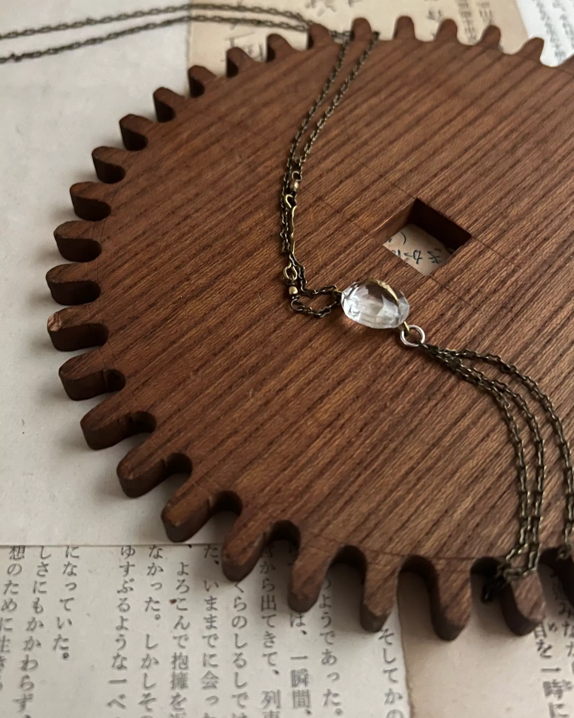 Clearance tabito : Vintage Brass And Chandelier Glass Necklace