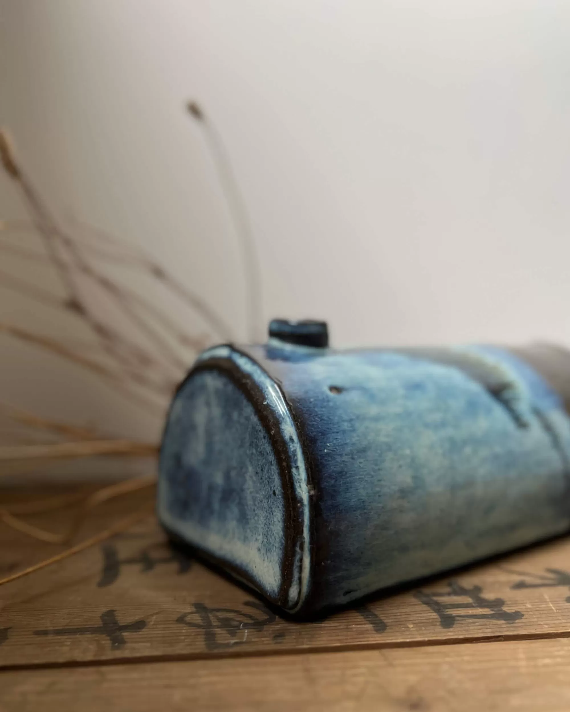Best the maker Vintage Japanese Ceramic Hot Water Bottle
