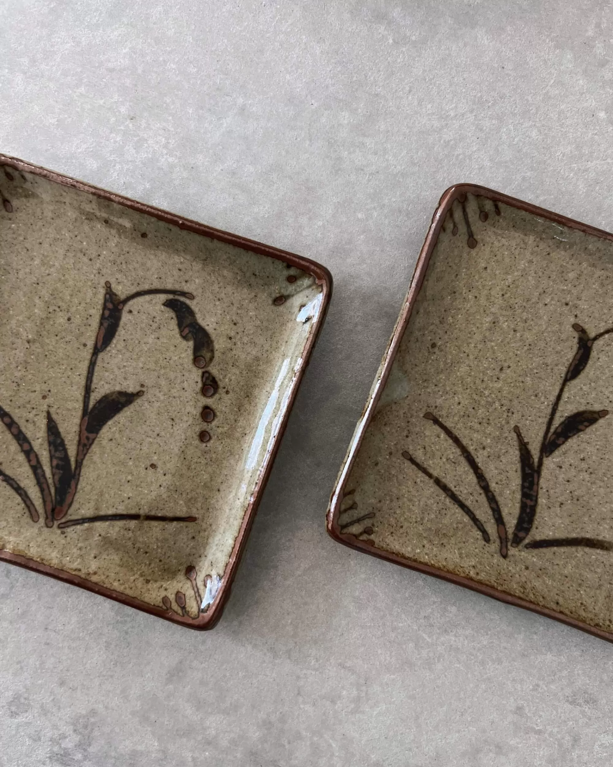 New the maker Vintage Japanese Ceramic Plate
