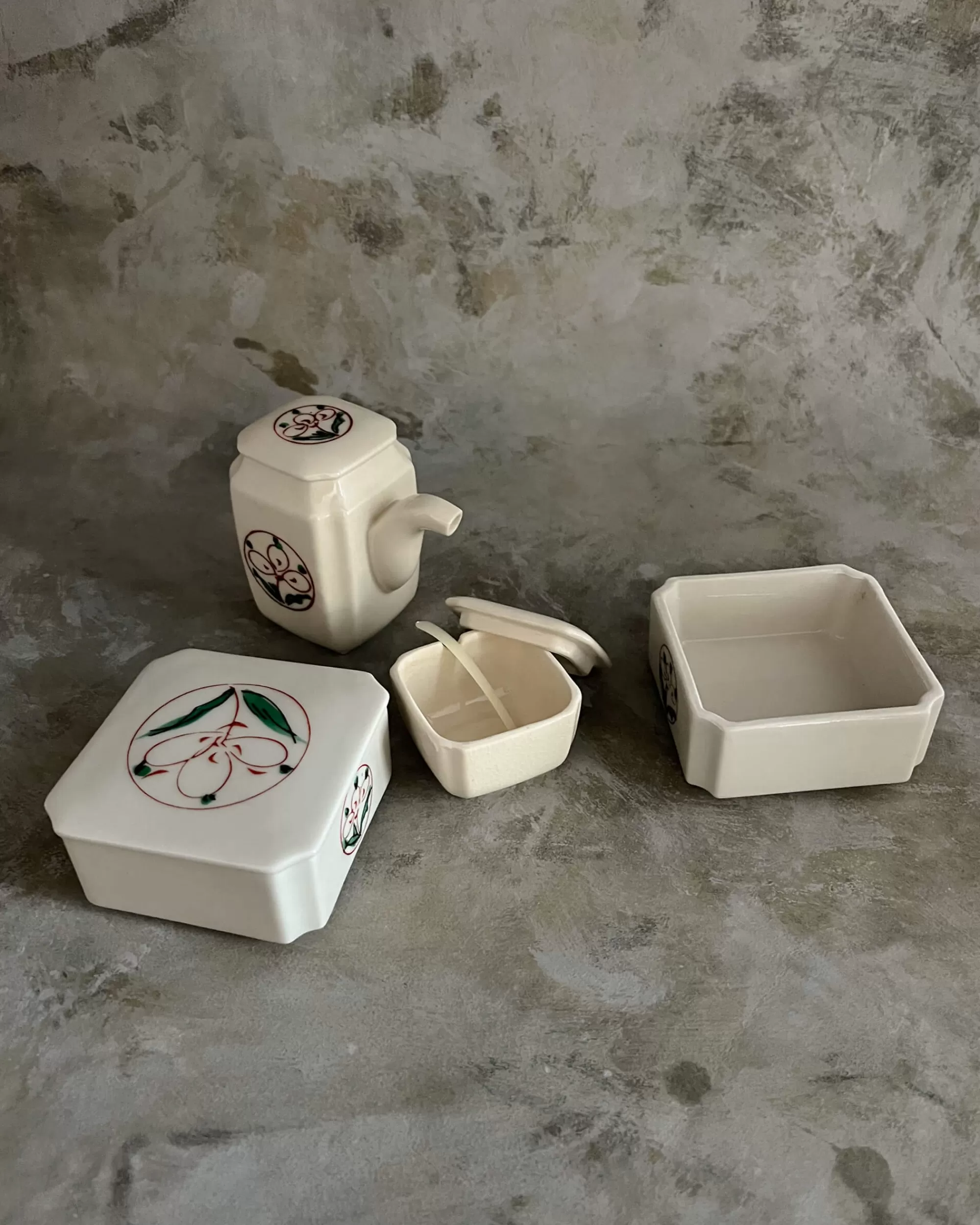 Sale the maker Vintage Japanese Tea Set